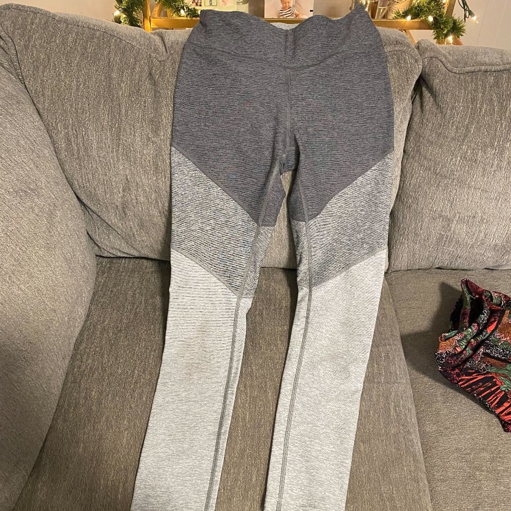 Outdoor Voices 7/8 Spring Legging in Grey (S)